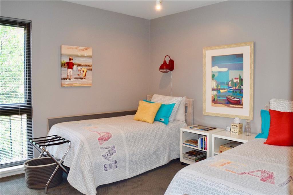 17 Foster Square Pittsburgh, PA 15212 - Photo 14 of 19