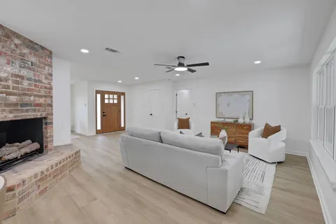 $630,000 | 3019 Stetson Lane, Houston, TX 77043