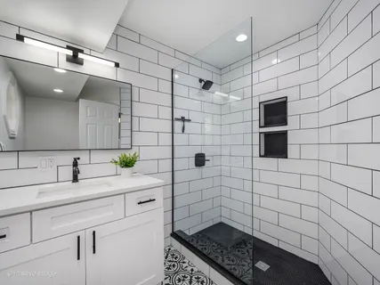 $499,900 | 10630 South Keeler Avenue, Oak Lawn, IL 60453