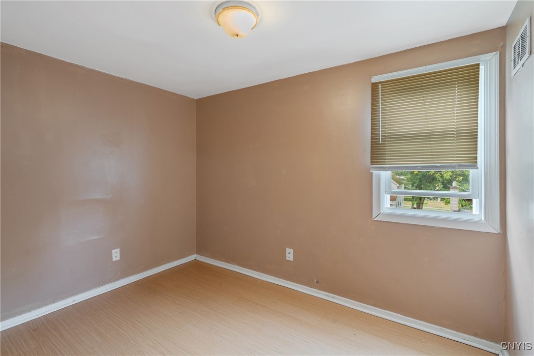 6 North 4th Street, Unit 2 Fulton, NY 13069 - Photo 6 of 10