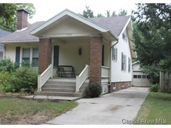 1940 South Walnut Street Springfield, IL 62704 - Photo 1 of 12
