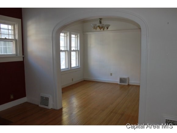 1940 South Walnut Street Springfield, IL 62704 - Photo 5 of 12