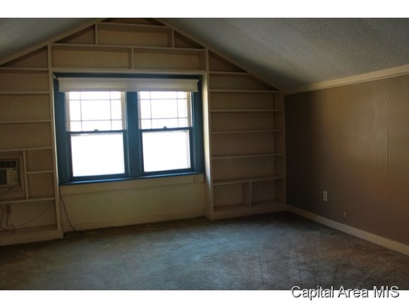 1940 South Walnut Street Springfield, IL 62704 - Photo 9 of 12