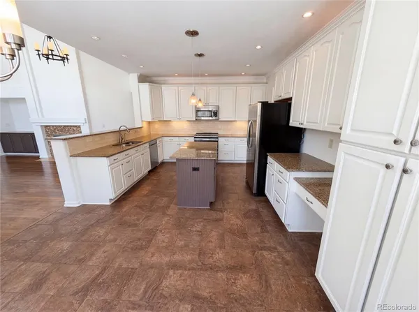 $815,000 | 5817 South Espana Street, Aurora, CO 80015
