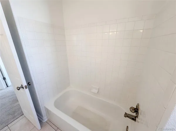 $815,000 | 5817 South Espana Street, Aurora, CO 80015