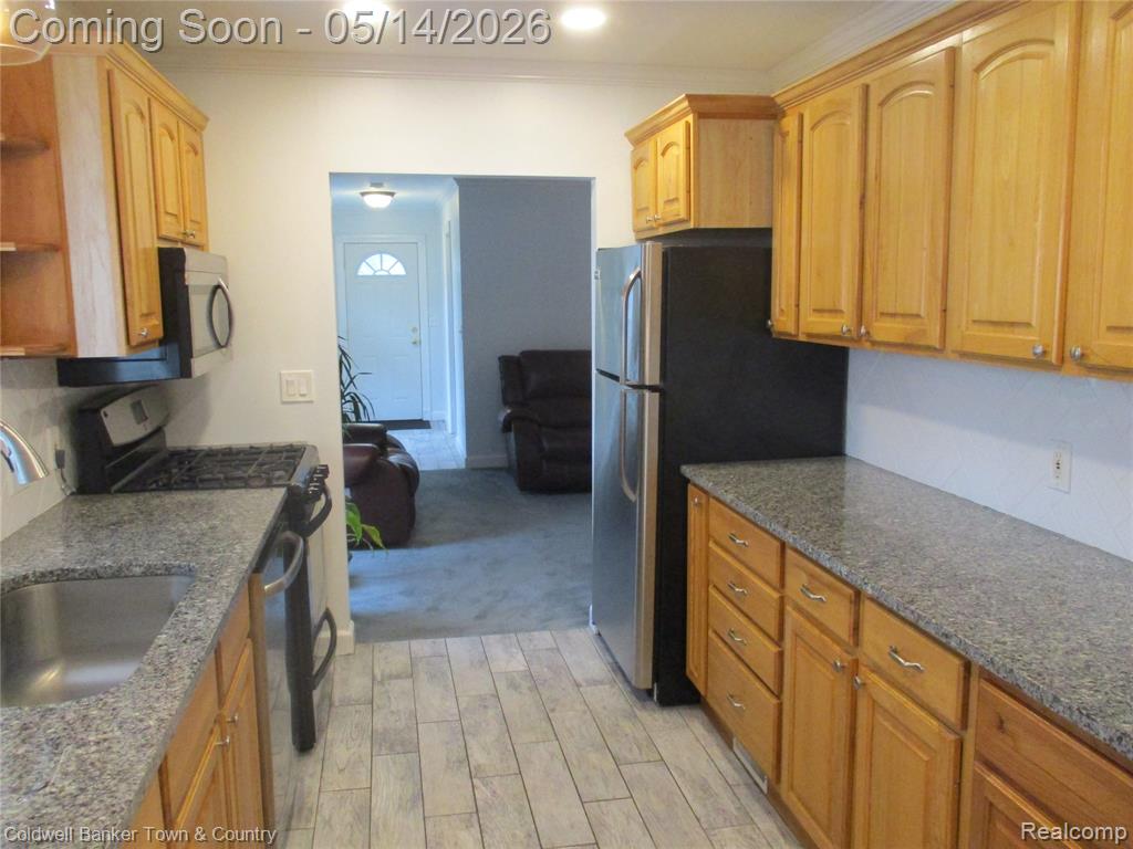 4610 Van Amberg Road Brighton, MI 48114 - Photo 13 of 42 Gallery Image 13