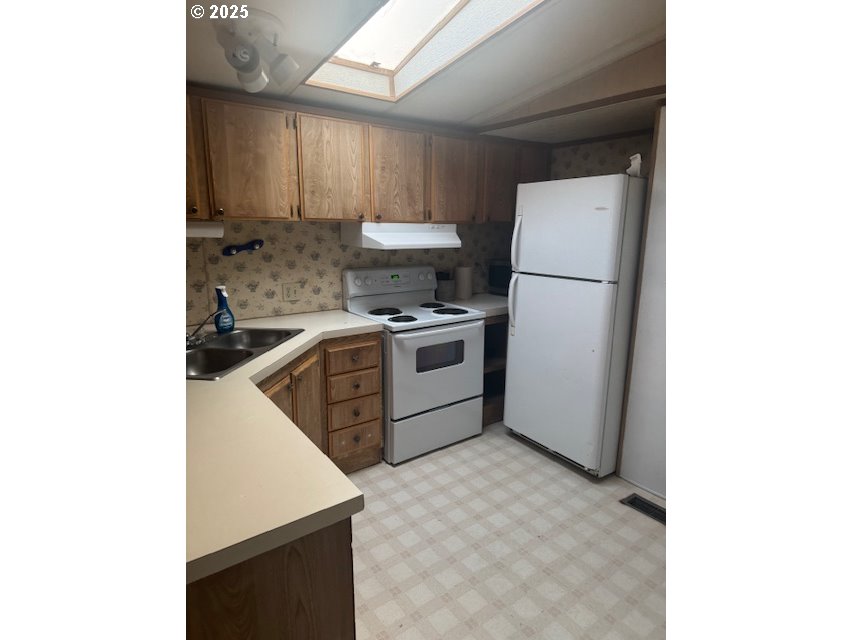 105 Shepler Street, Unit 44 Dallesport, WA 98617 - Photo 13 of 26