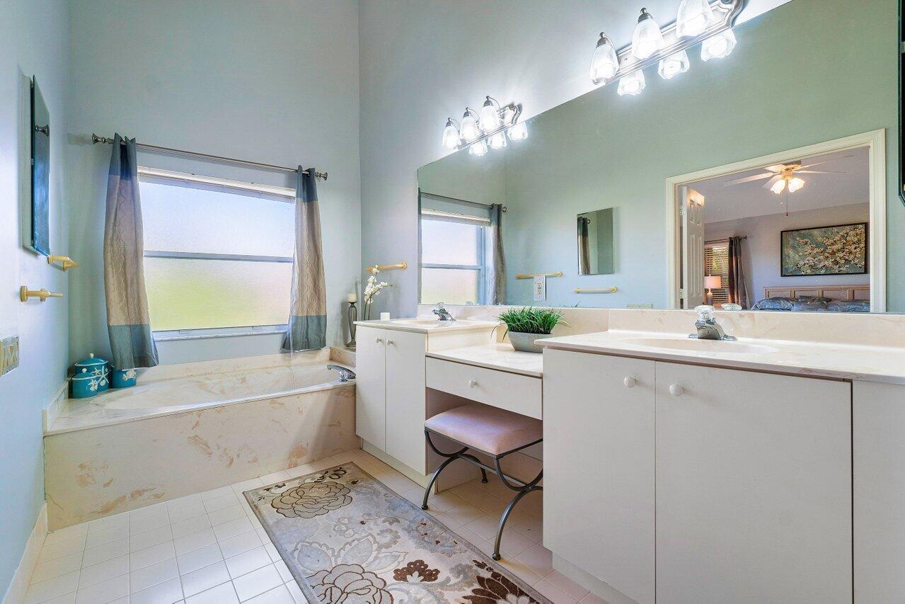 7285 Falls Road East Boynton Beach, FL 33437 - Photo 22 of 51 022-7285FallsRoadEast-BoyntonBeach-FL-33