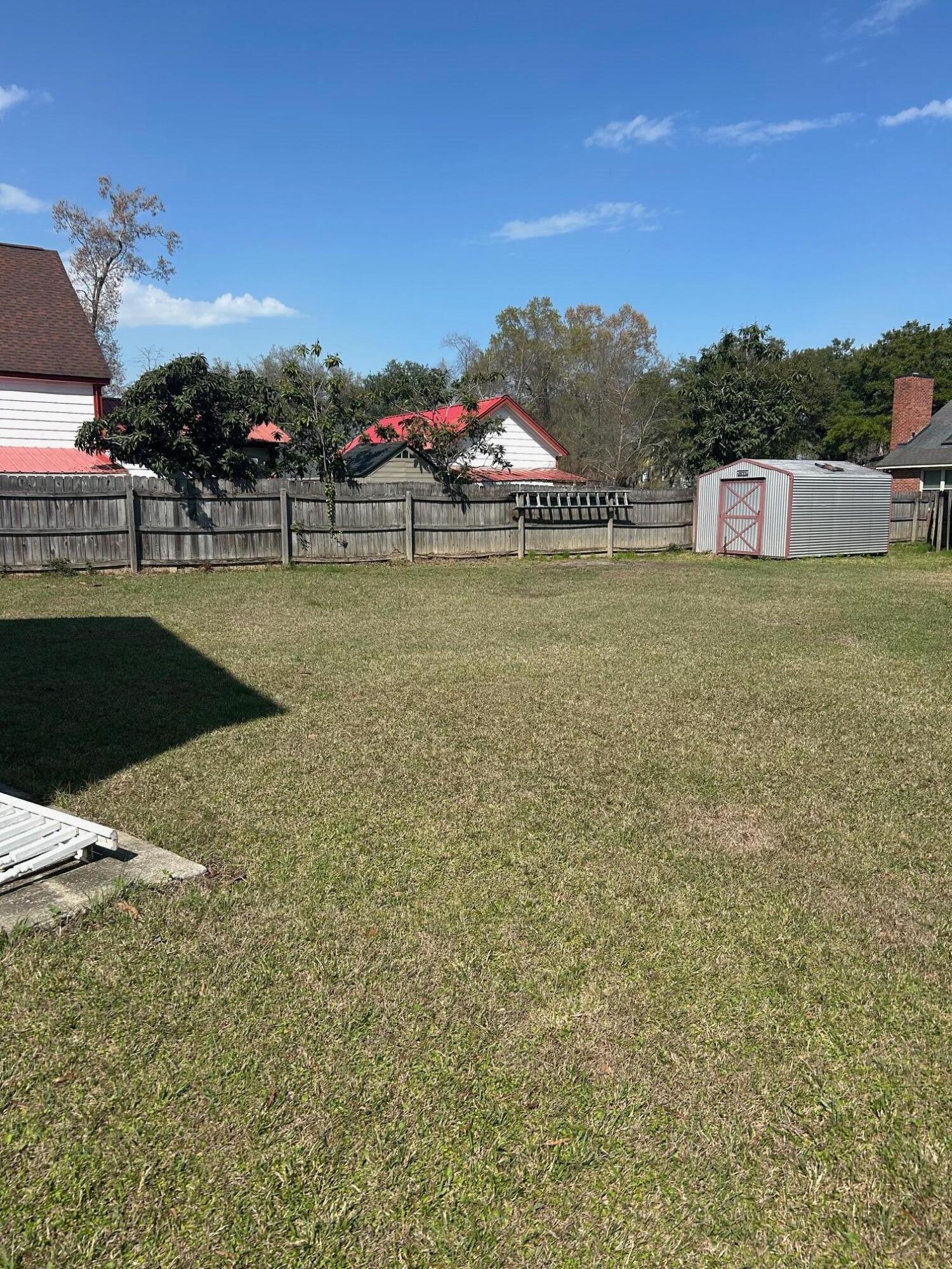 2 Manor Boulevard Hanahan, SC 29410 - Photo 5 of 12 IMG_9749 (1)