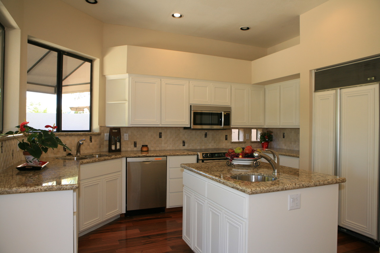 7770 East Gainey Ranch Road, Unit 6 Scottsdale, AZ 85258 - Photo 8 of 30 Kitchen