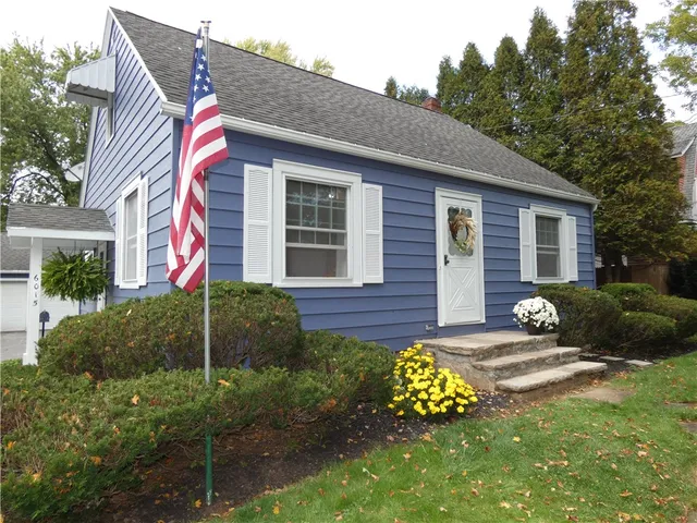 $219,900 | 6015 Hillcrest Avenue, Newfane, NY 14108
