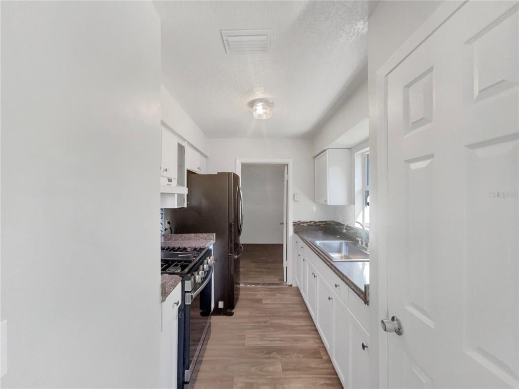 2841 Central Drive Sanford, FL 32773 - Photo 12 of 24