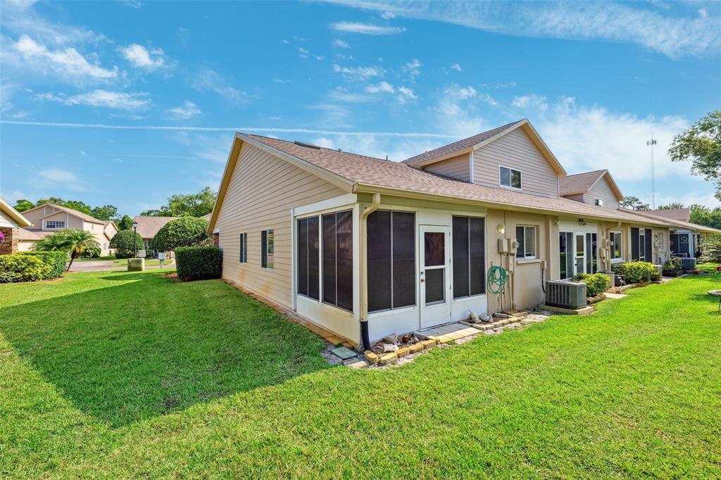 6514 Thicket Trail New Port Richey, FL 34653 - Photo 23 of 30