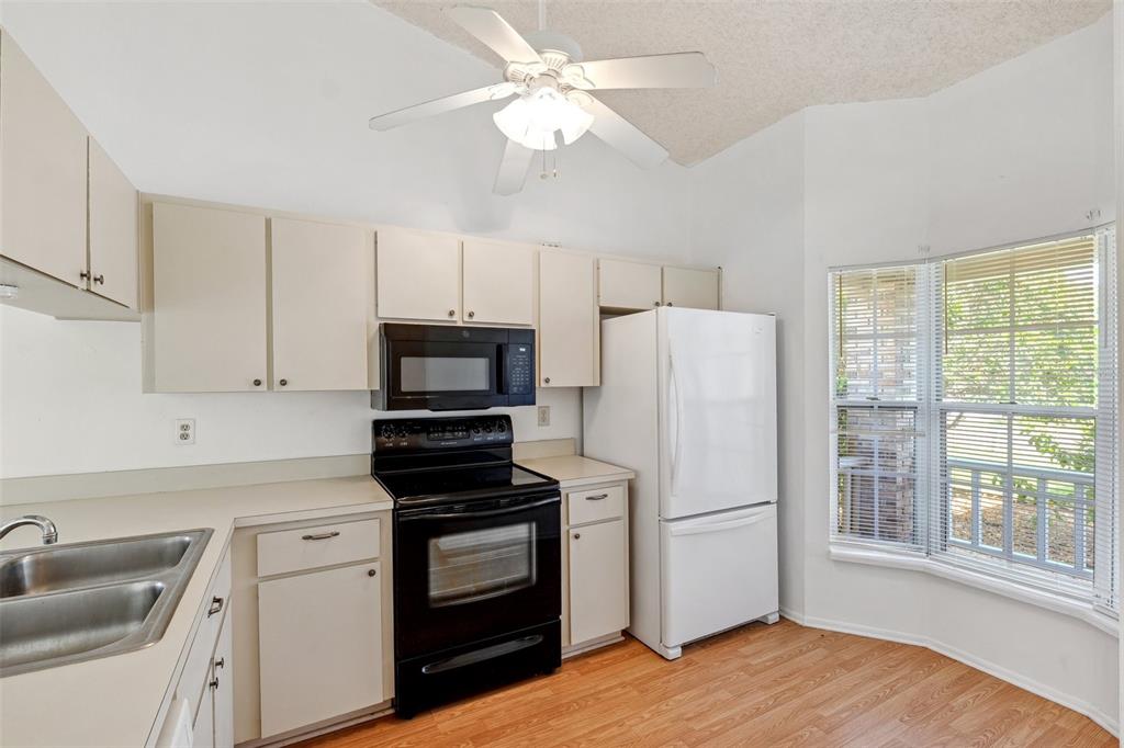 6514 Thicket Trail New Port Richey, FL 34653 - Photo 6 of 30