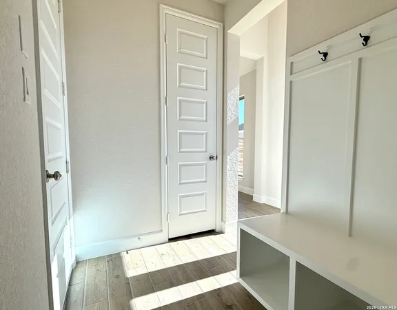 $2,300 | 431 Alexander Avenue, New Braunfels, TX 78130