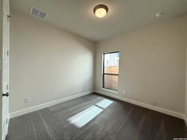 $2,300 | 431 Alexander Avenue, New Braunfels, TX 78130