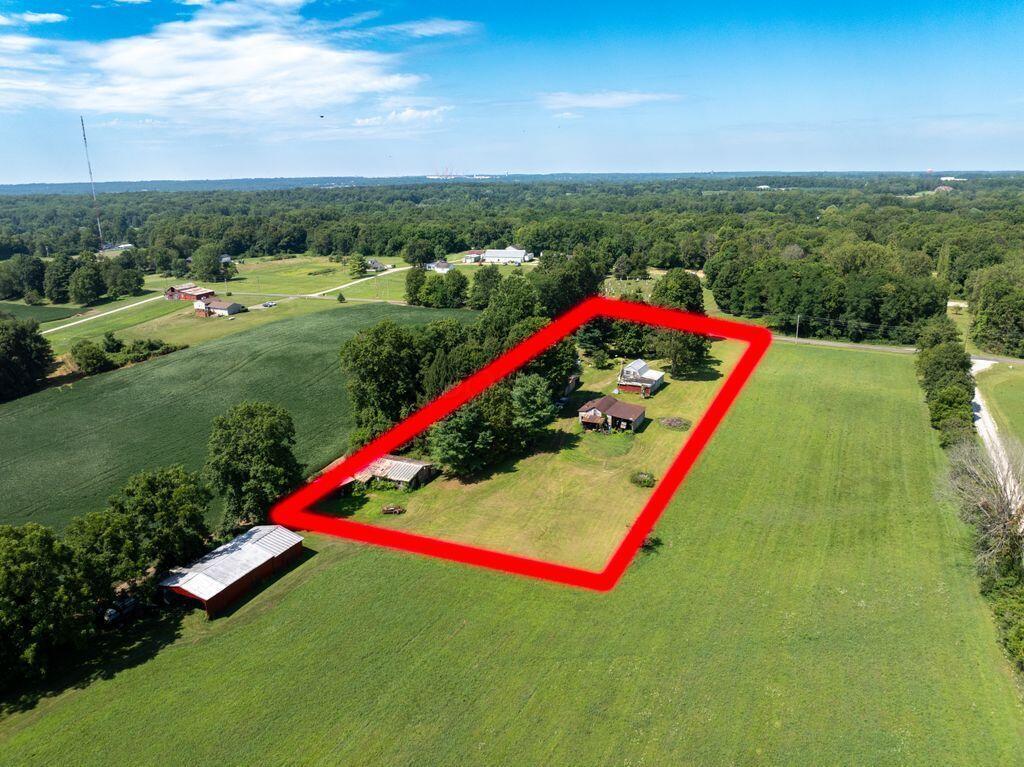 6454 Castle Road Johnstown, OH 43031 - Photo 5 of 26 Johnstown Drone 00007