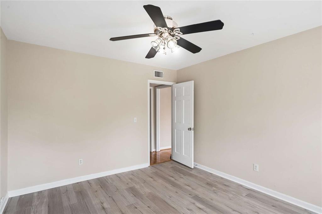 1101 Collier Road Northwest, Unit R3 Atlanta, GA 30318 - Photo 15 of 27 Gallery Image 15