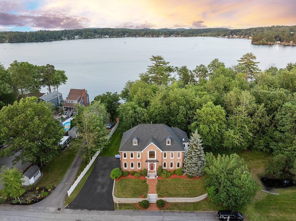 73 West Shore Road Merrimac, MA 01860 - Photo 3 of 42 Gallery Image 3
