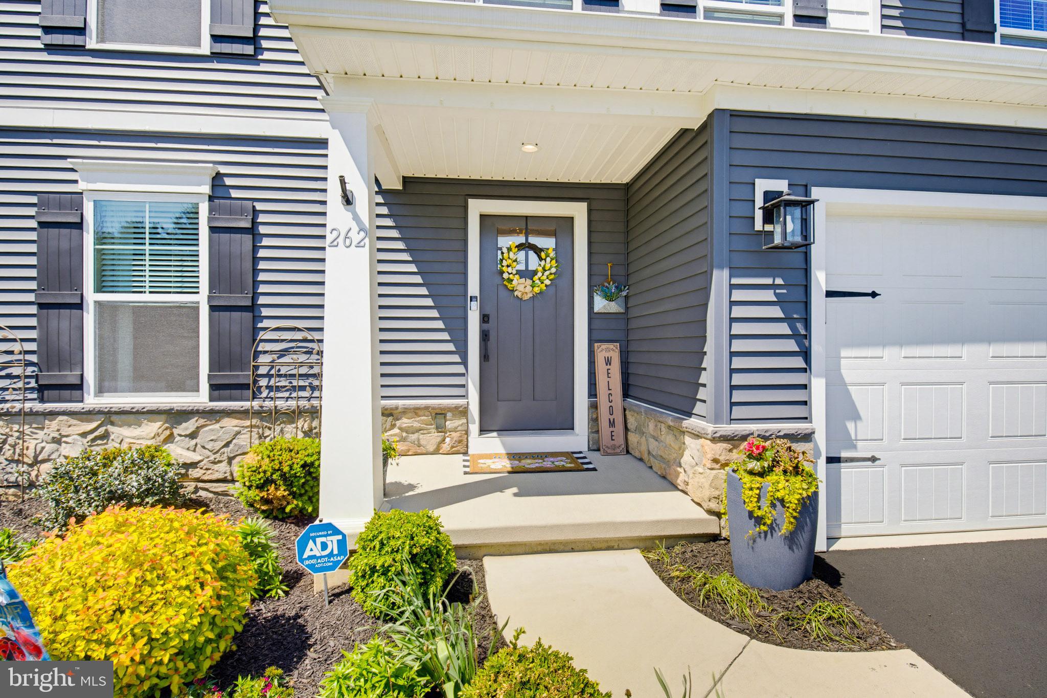 262 Coffee Goss Road Marietta, PA 17547 - Photo 8 of 43 Front Entrance