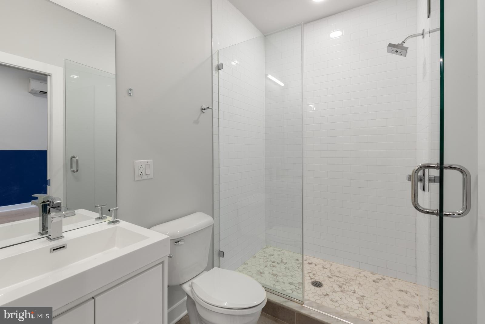 257 North 3rd Street, Unit 3 Philadelphia, PA 19106 - Photo 11 of 25