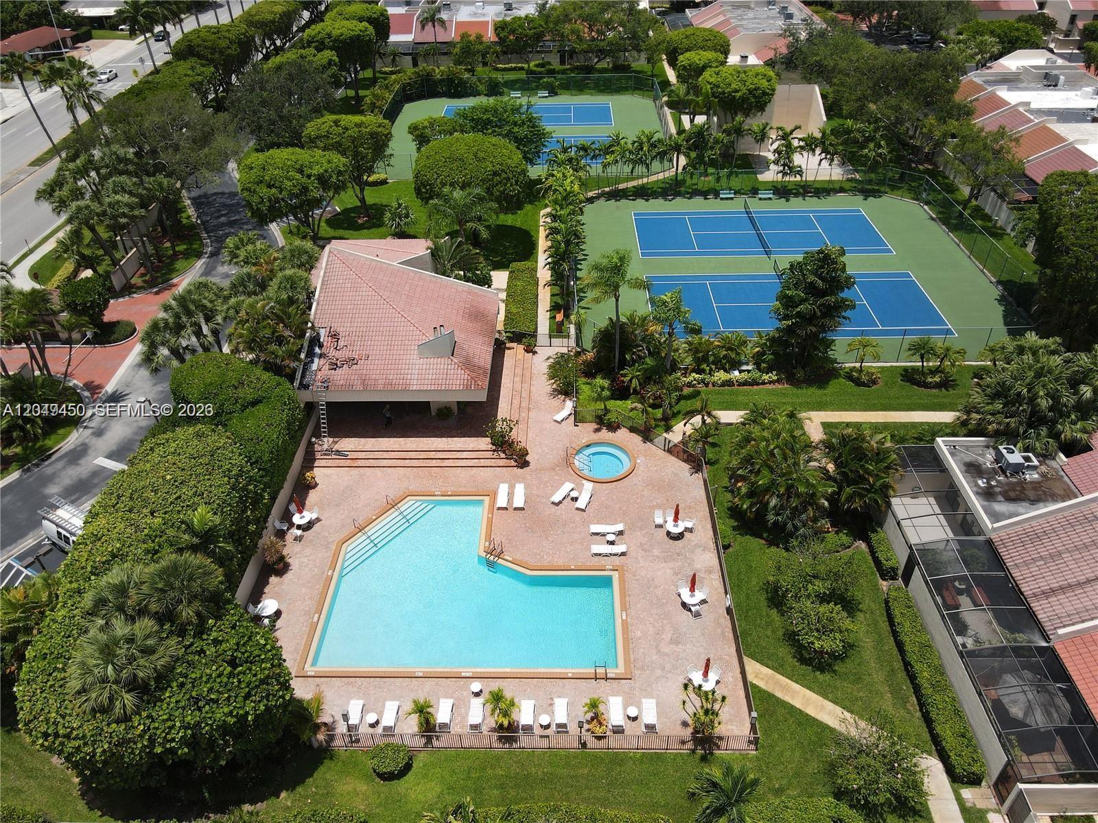 8124 Southwest 87th Terrace Miami, FL 33143 - Photo 37 of 44