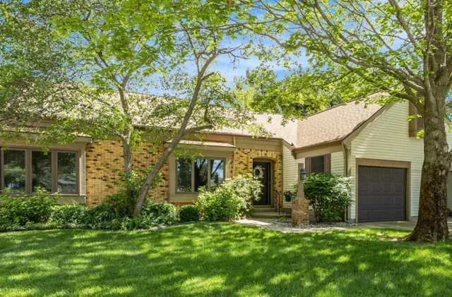 $345,000 | 17652 Woodbridge Road, Unit 2, Spring Lake, MI 49456