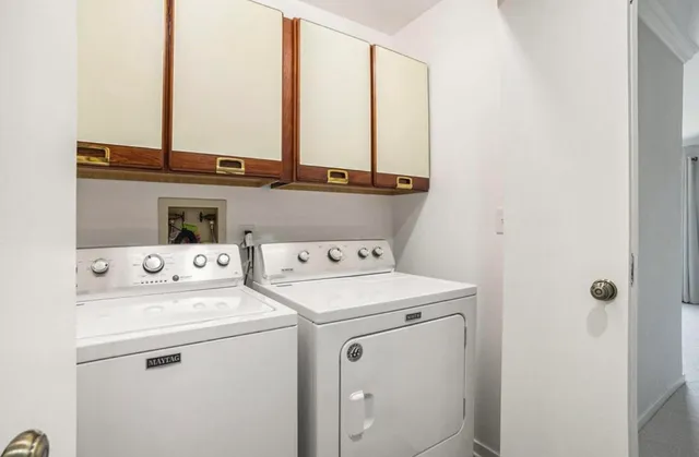 $339,900 | 17652 Woodbridge Road, Unit 2, Spring Lake, MI 49456