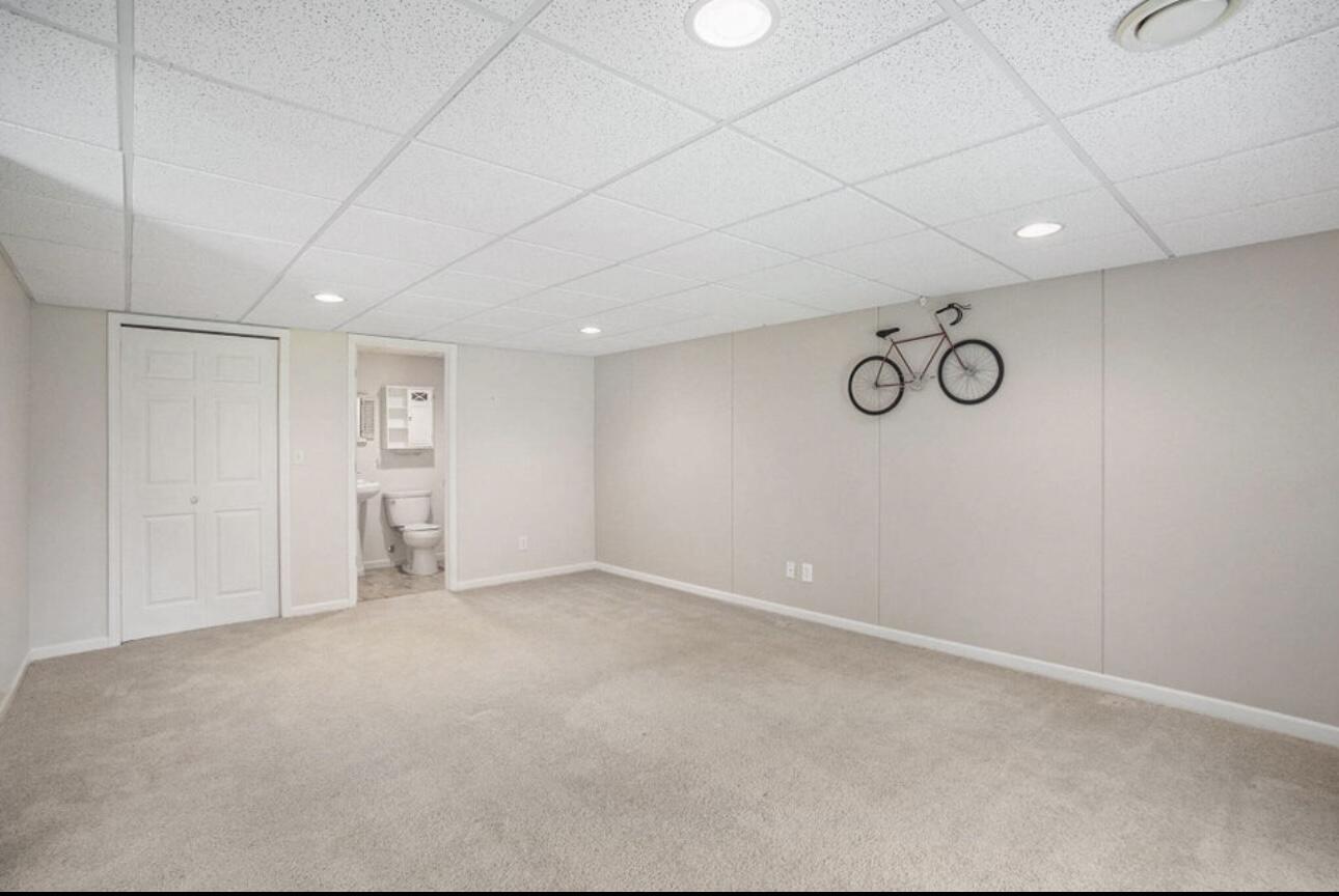 17652 Woodbridge Road, Unit 2 Spring Lake, MI 49456 - Photo 15 of 20 IMG_7384