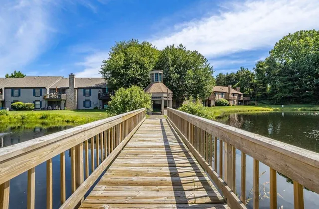 $339,900 | 17652 Woodbridge Road, Unit 2, Spring Lake, MI 49456