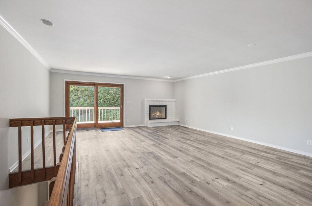 17652 Woodbridge Road, Unit 2 Spring Lake, MI 49456 - Photo 3 of 20 IMG_7371