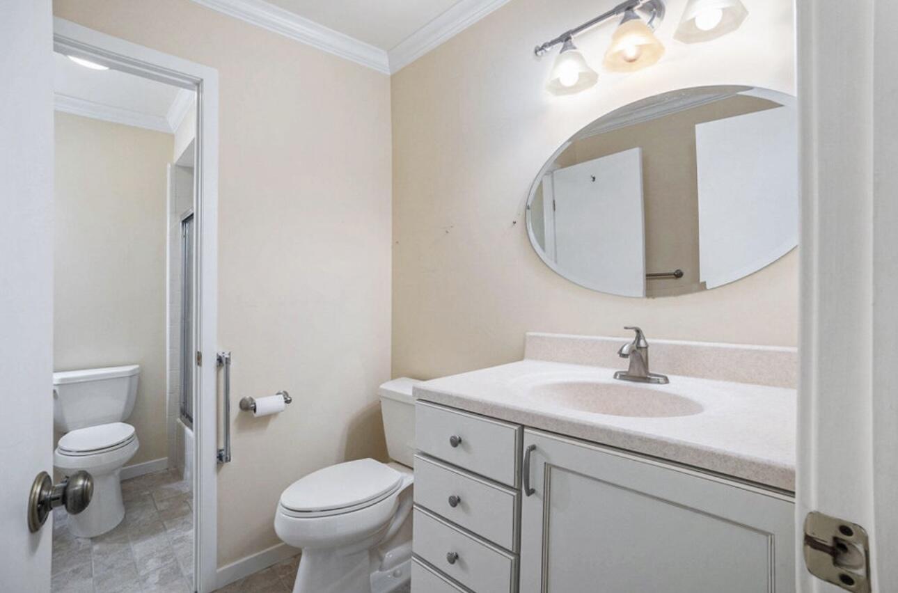 17652 Woodbridge Road, Unit 2 Spring Lake, MI 49456 - Photo 10 of 20 IMG_7378