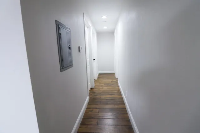 $1,400,000 | 875 Wood Street, Oakland, CA 94607