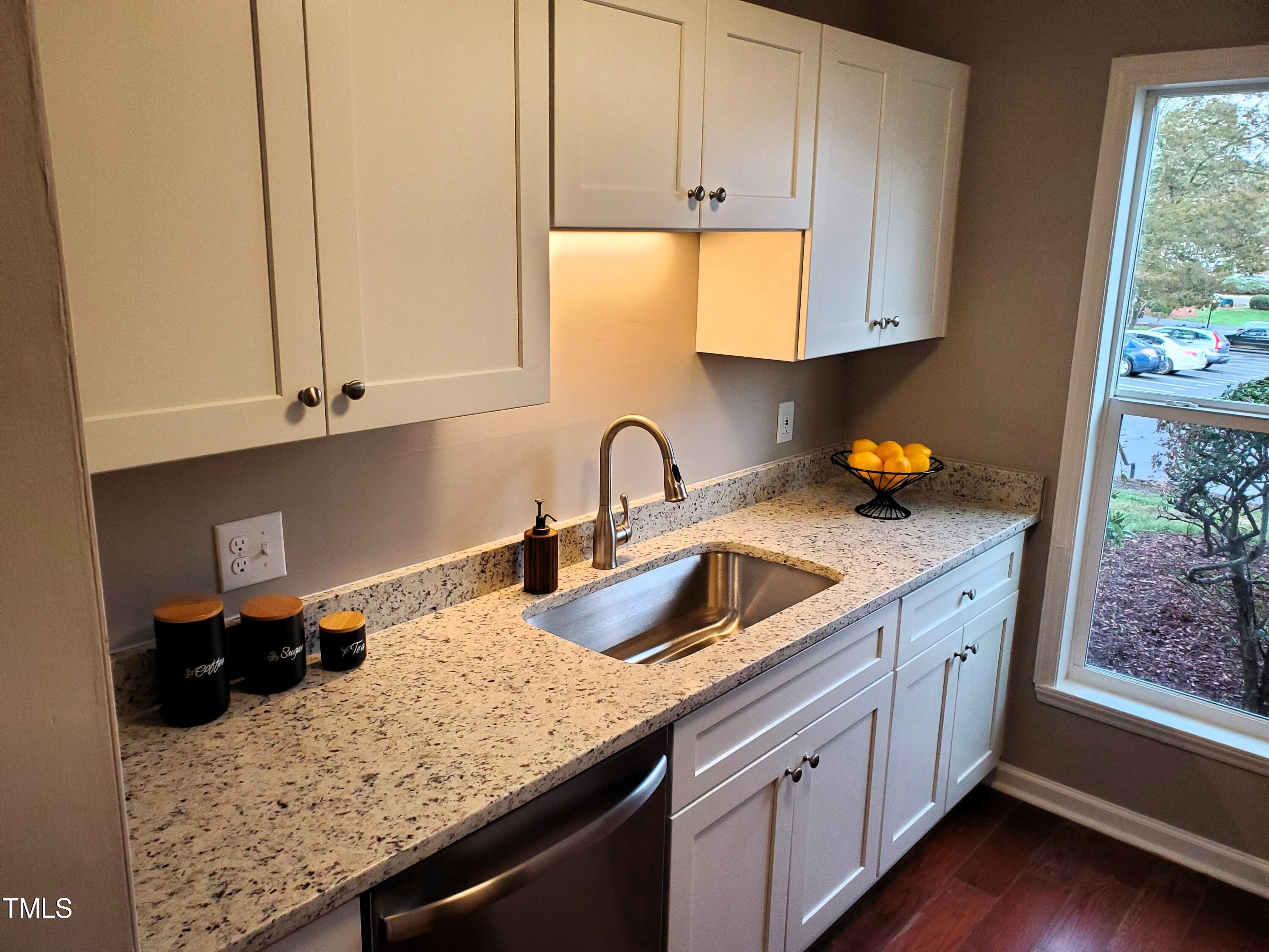 19 Georgetown Court Durham, NC 27705 - Photo 6 of 17 20240305_165046