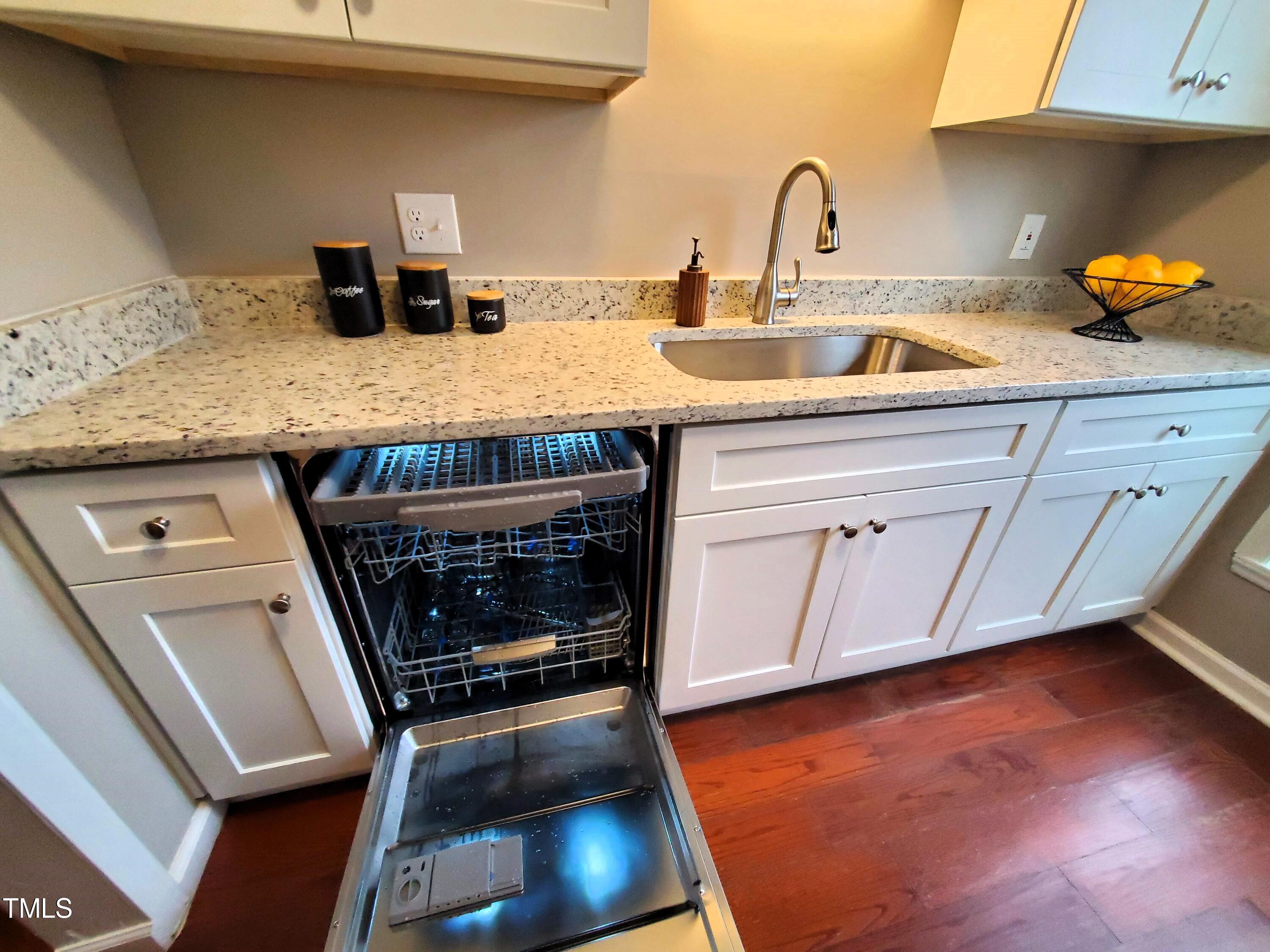 19 Georgetown Court Durham, NC 27705 - Photo 8 of 17 20240305_165237