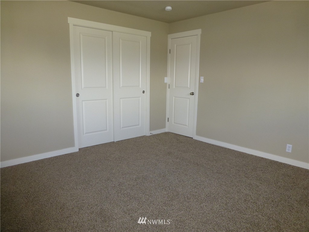 1107 Dibb Street Bremerton, WA 98310 - Photo 15 of 25 Gallery Image 15