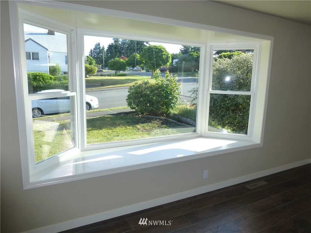 1107 Dibb Street Bremerton, WA 98310 - Photo 16 of 25 Gallery Image 16