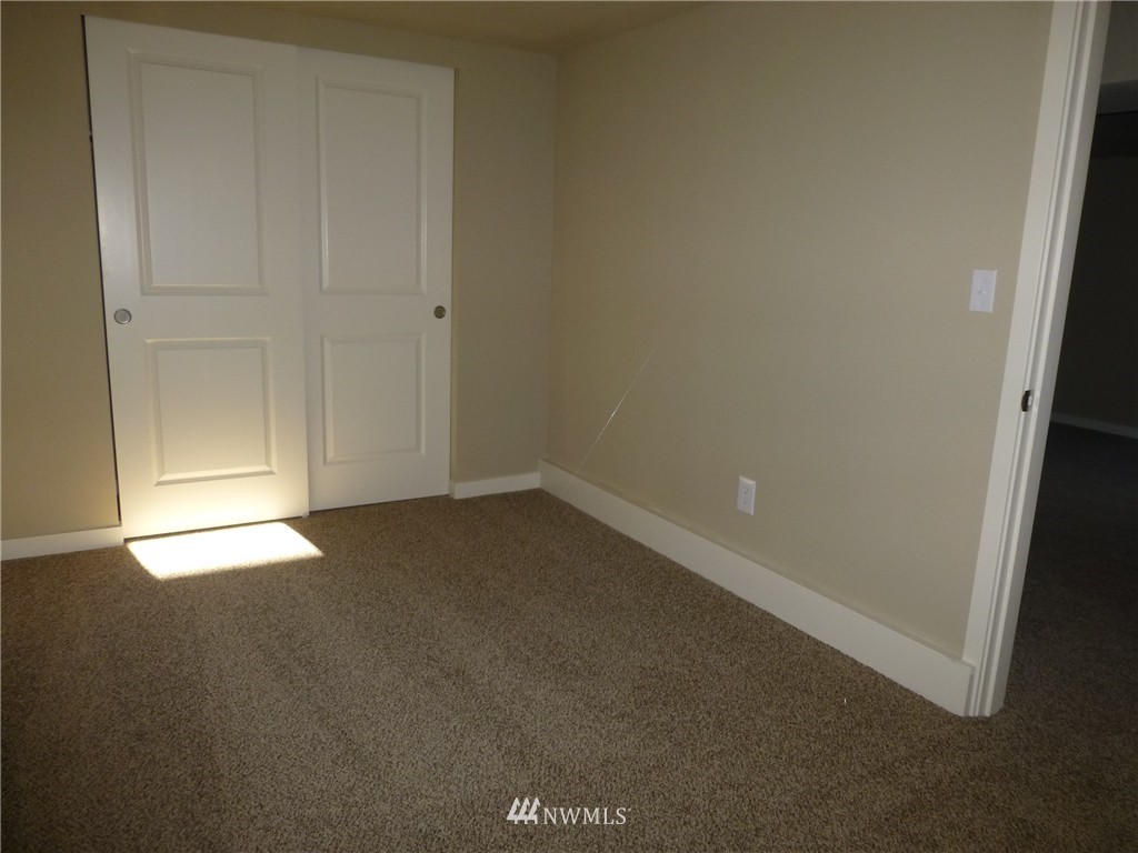 1107 Dibb Street Bremerton, WA 98310 - Photo 17 of 25 Gallery Image 17