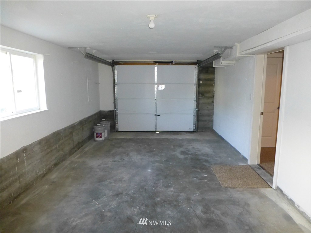 1107 Dibb Street Bremerton, WA 98310 - Photo 23 of 25 Gallery Image 23