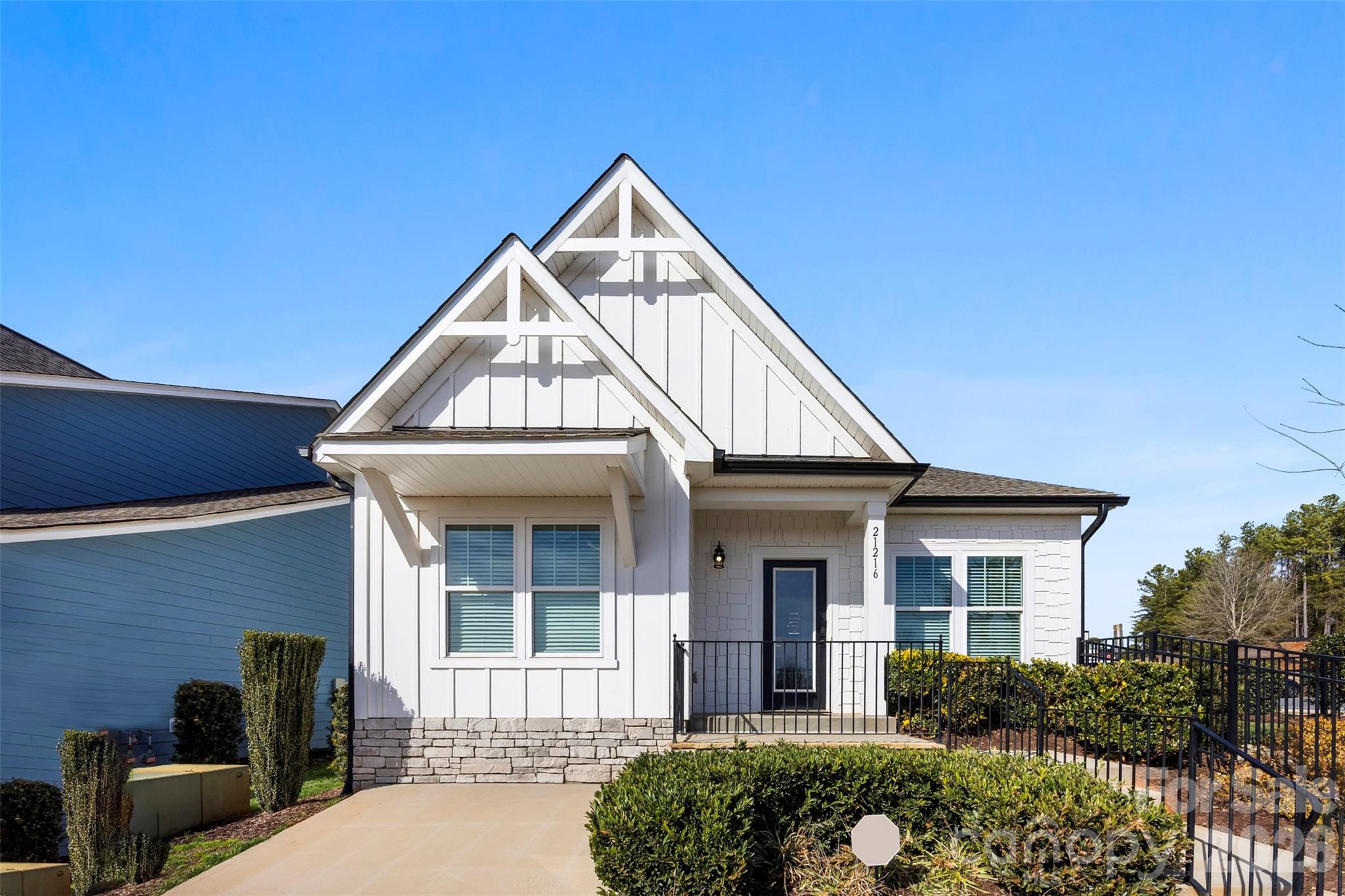 21216 Sanctuary Drive Lancaster, SC 29720 - Photo 2 of 22