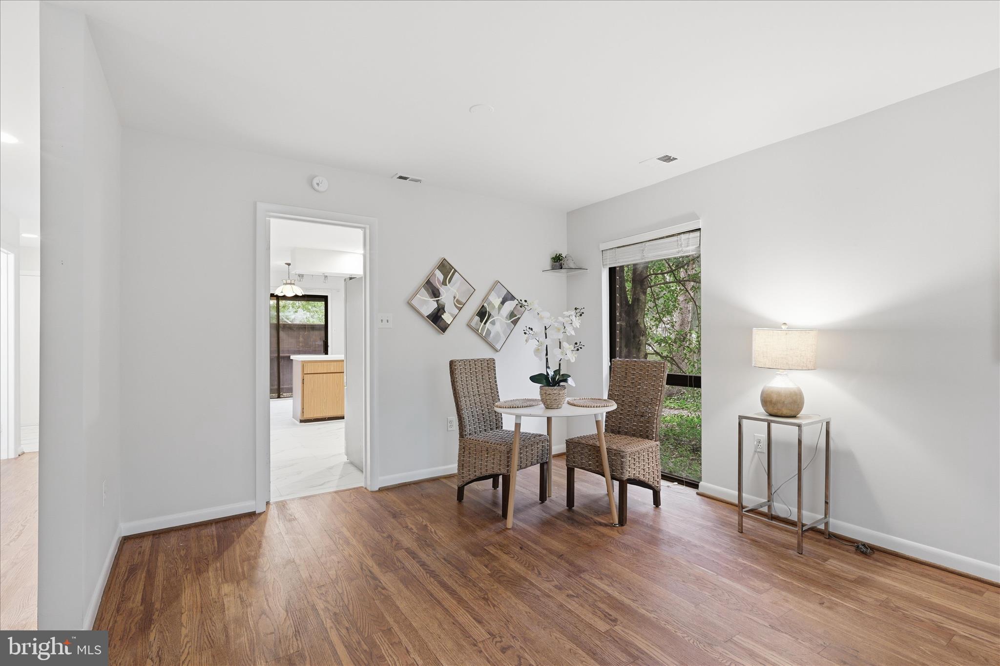 2043 Wethersfield Court Reston, VA 20191 - Photo 14 of 41