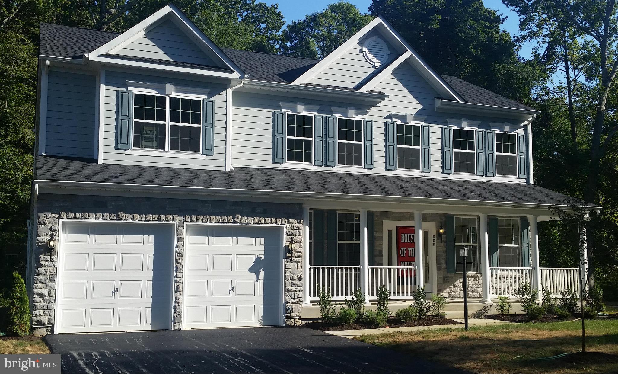669 Loch Haven Road Edgewater, MD 21037 - Photo 2 of 2 Exterior (Front)