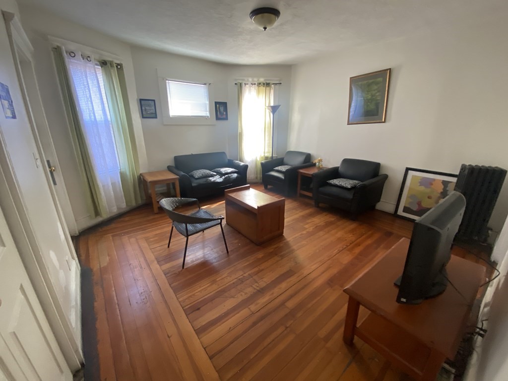 53 Aspinwall Road Boston, MA 02124 - Photo 27 of 35 Gallery Image 27