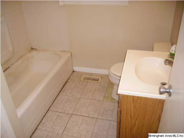 124 Gwin Avenue Bessemer, AL 35023 - Photo 12 of 13