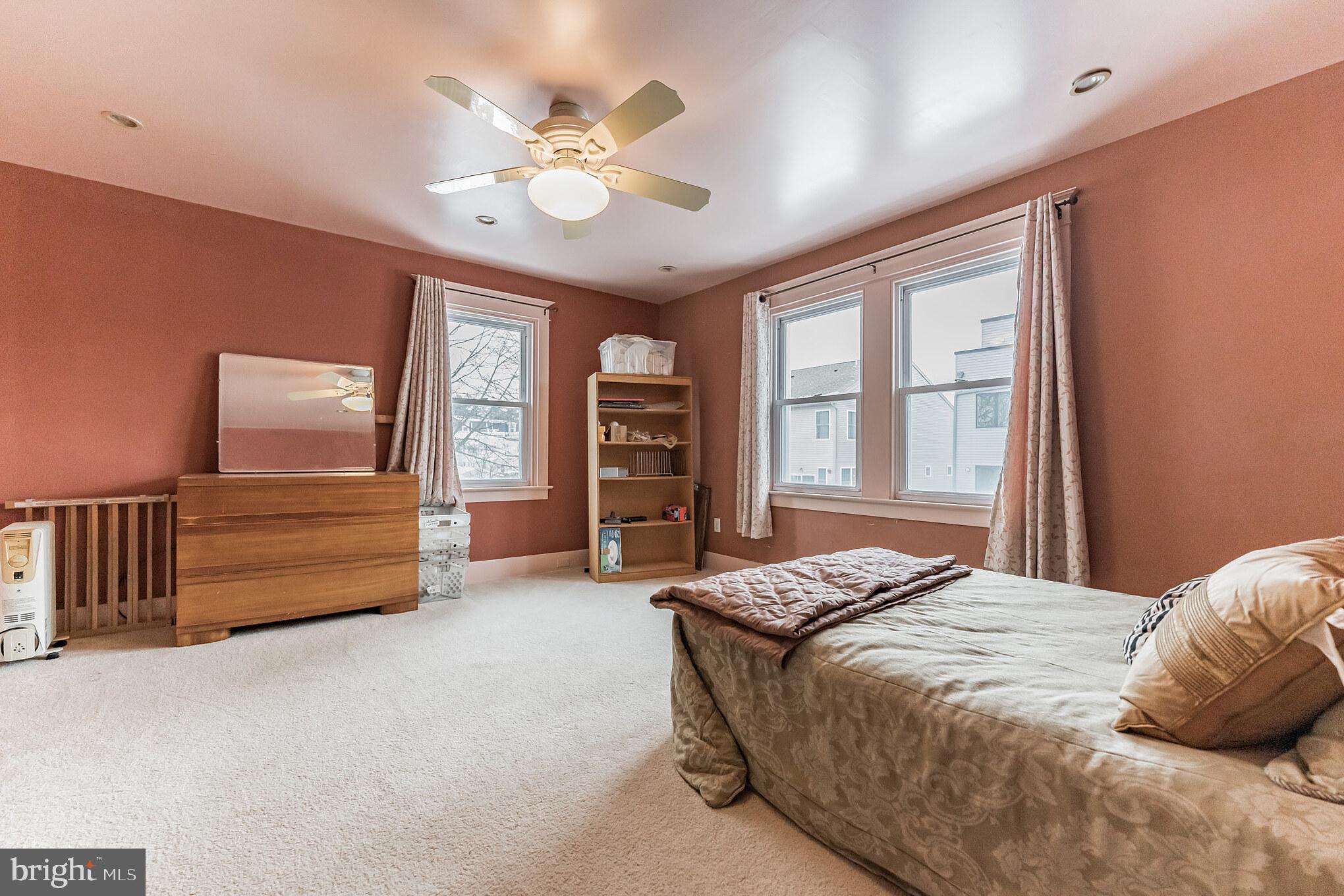 612 Crestview Road Philadelphia, PA 19128 - Photo 17 of 28