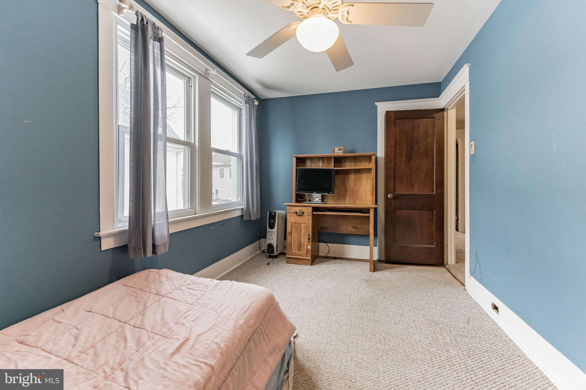 612 Crestview Road Philadelphia, PA 19128 - Photo 23 of 28