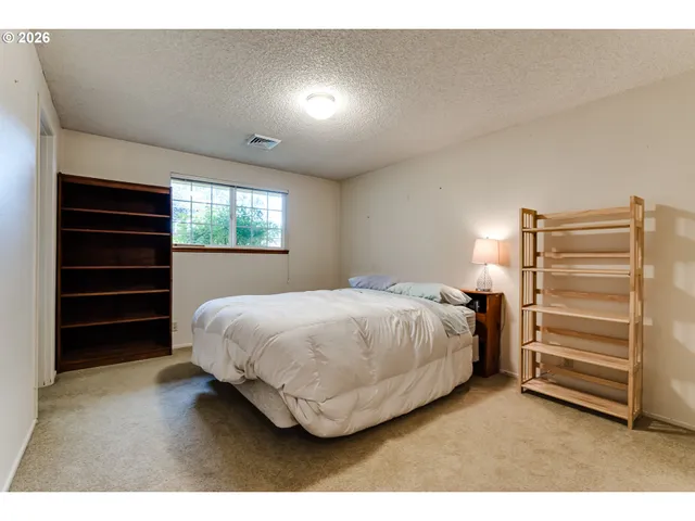 $475,000 | 1230 Debrick Road, Eugene, OR 97401