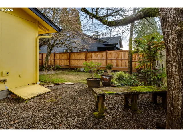 $475,000 | 1230 Debrick Road, Eugene, OR 97401