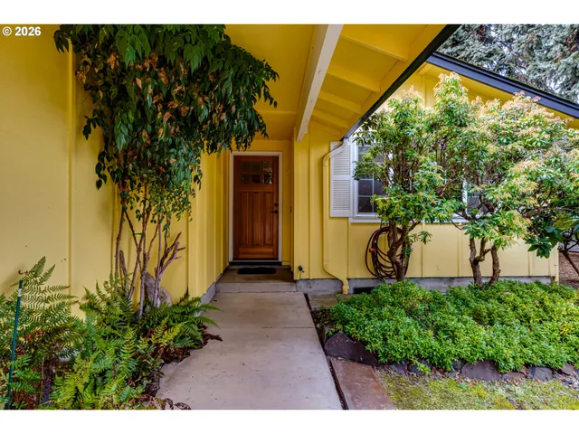 $475,000 | 1230 Debrick Road, Eugene, OR 97401