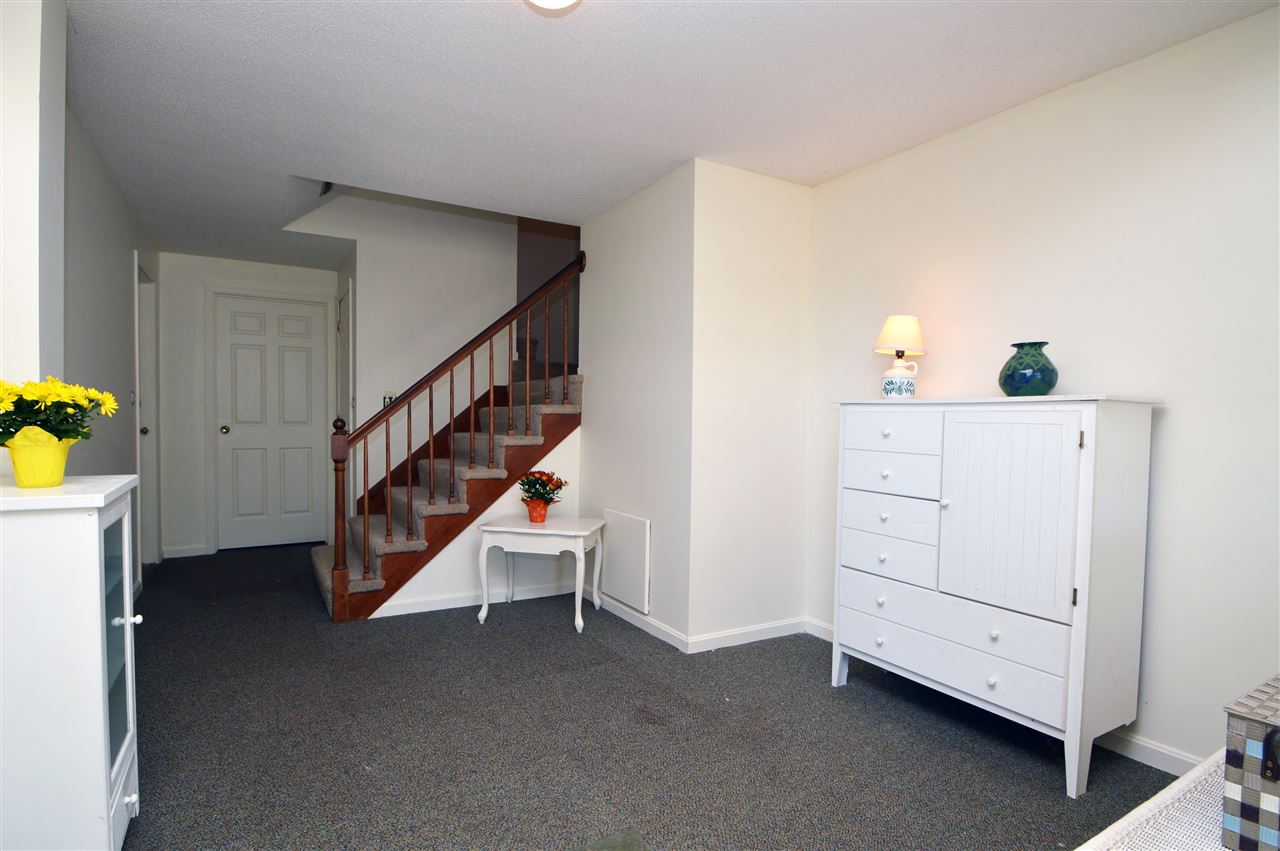 439 North River Road, Unit 9 Milford, NH 03055 - Photo 4 of 31